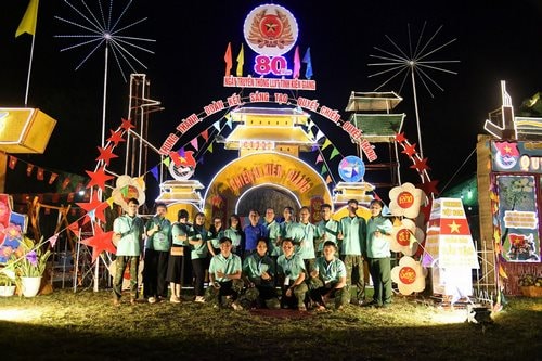 Hơn 600 trại sinh tham dự Hội trại truyền thống tại Quân khu 9