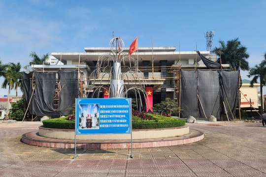 Hàng loạt công trình ở các huyện dang dở trước ngày giải thể