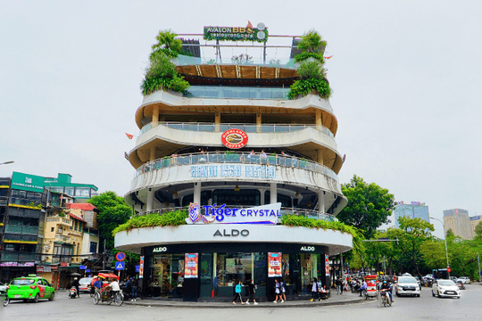 Hà Nội chốt thời gian phá dỡ tòa nhà “Hàm cá mập” trước ngày 30/4