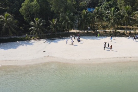 Vịnh Bái Tử Long - điểm đến mới lạ và hấp dẫn cho du khách