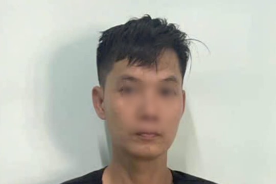 Kẻ trộm tiền, vàng ra đầu thú