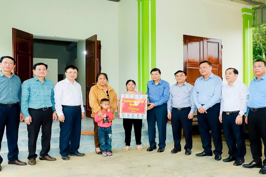 Nghệ An: Xóa nhà tạm - An cư để lạc nghiệp
