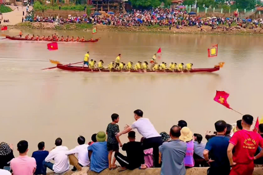 Âm vang "bài thơ thần" từ đền thờ Thái úy Lý Thường Kiệt