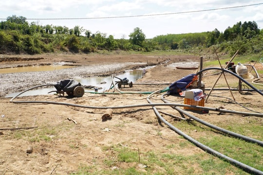 Nhiều hồ, đập ở Kon Tum “trơ” đáy