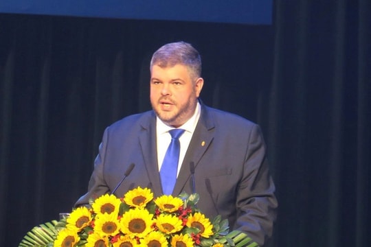 Việt Nam luôn ghi nhớ sự ủng hộ chí tình của Hungary