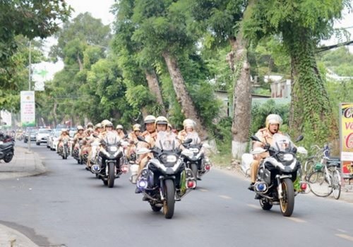 Đồng Tháp: Đồng loạt ra quân thực hiện cao điểm, kiểm soát bảo đảm TTATGT