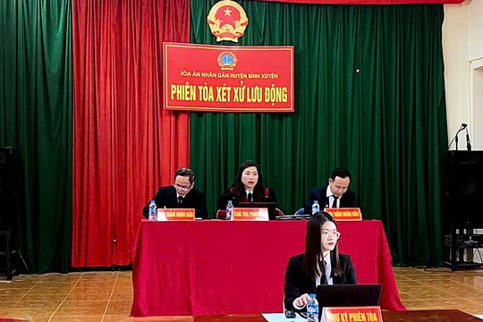 Tăng cường nhận thức pháp luật qua phiên tòa xét xử lưu động