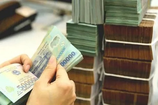 23 ngân hàng thương mại điều chỉnh lãi suất tiền gửi