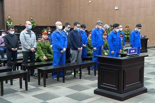 Bị cáo Nguyễn Thị Thanh Nhàn bị tuyên phạt 10 năm tù trong vụ án tại VNCERT