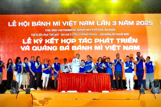 Nhiều hoạt động hấp dẫn trong Lễ hội Bánh mì Việt Nam 2025