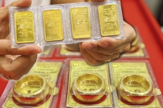 Giá vàng hôm nay 24/3: Nhiều tín hiệu lạc quan