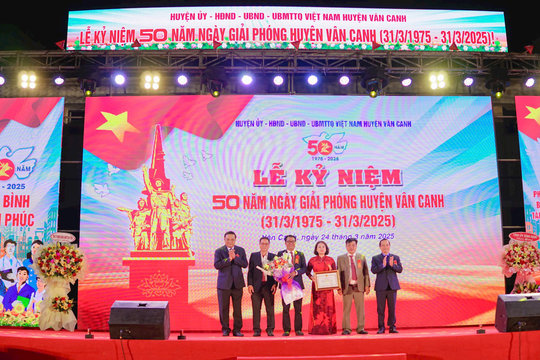 Vân Canh: Sự sống nảy mầm sau chiến tranh