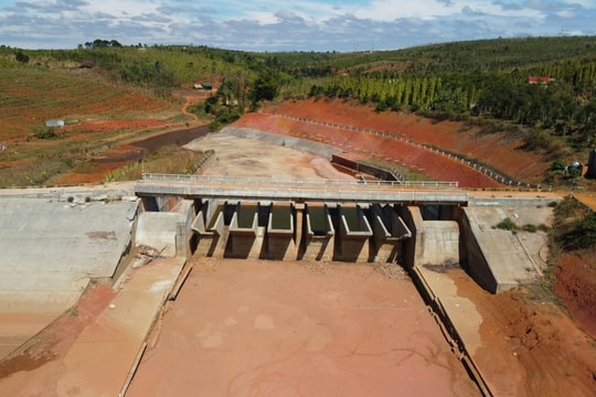 Nguyên nhân sạt trượt hồ chứa nước Đắk N’ting