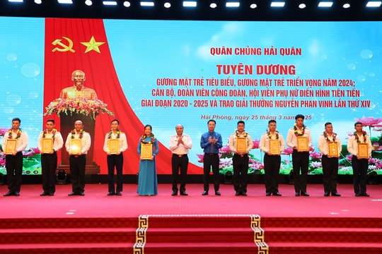 Quân chủng Hải quân tuyên dương gương mặt trẻ tiêu biểu, triển vọng