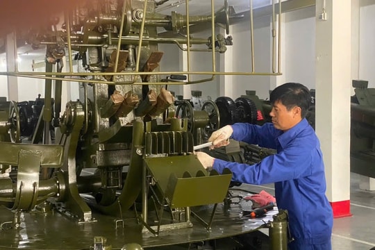 Người thợ kỹ thuật tiêu biểu Quân chủng Hải quân