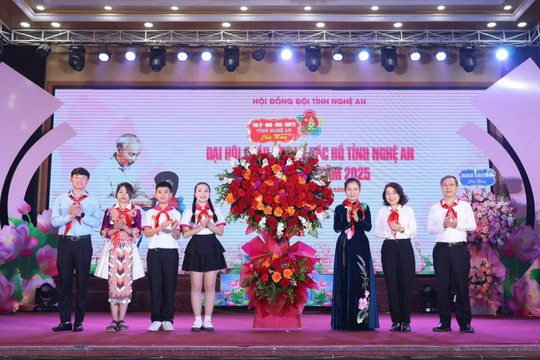 Nghệ An: Tuyên dương 55 thiếu nhi tiêu biểu Cháu ngoan Bác Hồ