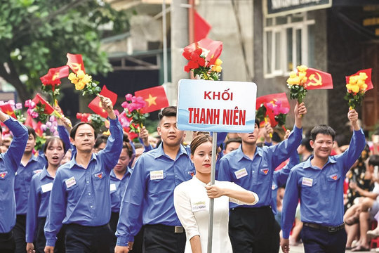 “Thanh niên anh hùng của dân tộc anh hùng”