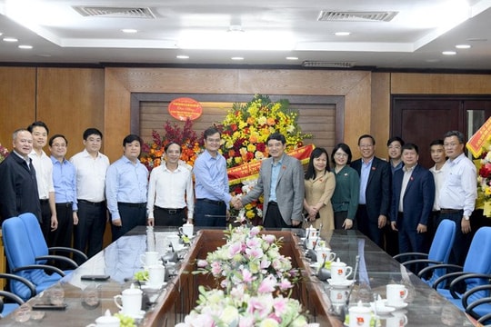 Ủy ban Văn hóa và Xã hội chúc mừng Trung ương Đoàn TNCS Hồ Chí Minh