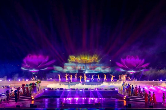 'Mãn nhãn' với Lễ khai mạc Năm Du lịch quốc gia - Huế 2025