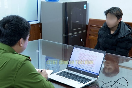 Khởi tố thanh niên tông xe vào CSGT đang làm nhiệm vụ