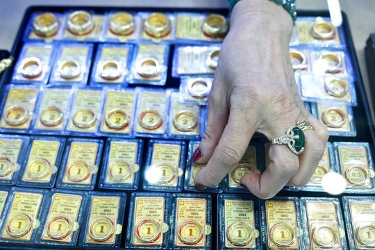 Giá vàng hôm nay 29/3: Duy trì trên ngưỡng kỷ lục