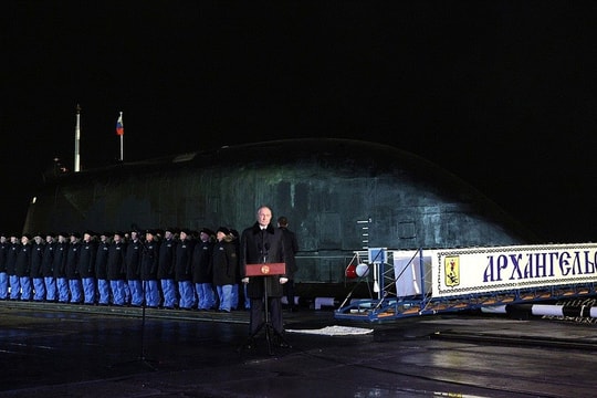 Nga Hạ thủy tàu ngầm chạy bằng năng lượng hạt nhân Perm