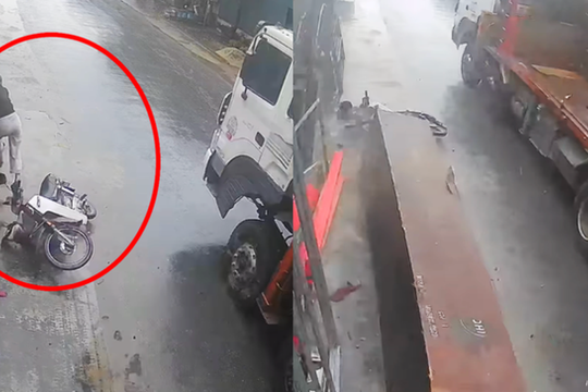 Xe chở gỗ đứt xích, cô gái thoát chết trong gang tấc