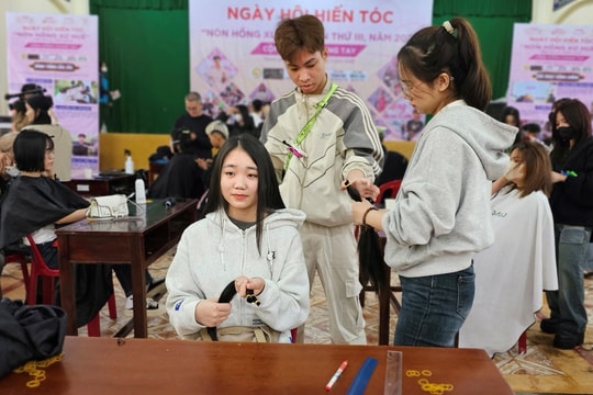 Cố đô chung tay vì "Nón Hồng xứ Huế"