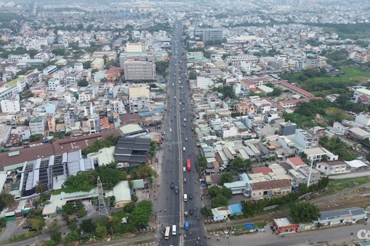 Chủ tịch TP.HCM trực tiếp giao việc cho loạt dự án BOT cửa ngõ