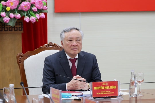 Khẩn trương tháo gỡ khó khăn cho các dự án động lực; chủ động sắp xếp bộ máy theo tinh thần 'vừa chạy, vừa xếp hàng'