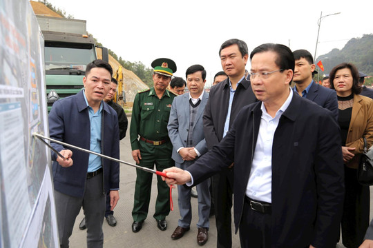 Đẩy nhanh tiến độ thực hiện dự án thí điểm xây dựng cửa khẩu thông minh