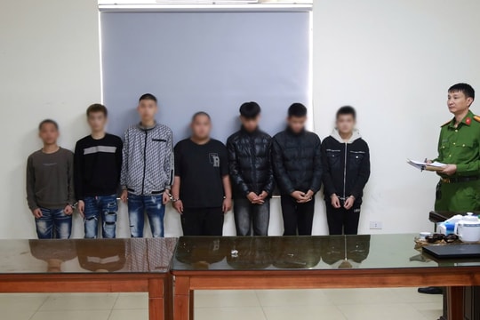 Khởi tố nhóm thanh niên dùng hung khí tấn công gây thương tích