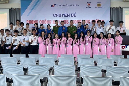 Tuyên truyền cho học sinh phòng chống ma túy và thuốc lá điện tử trong nhà trường