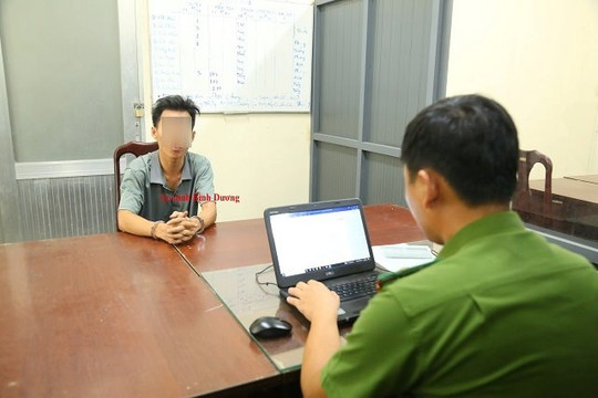 Khống chế người trong phòng trọ vì mâu thuẫn tình cảm
