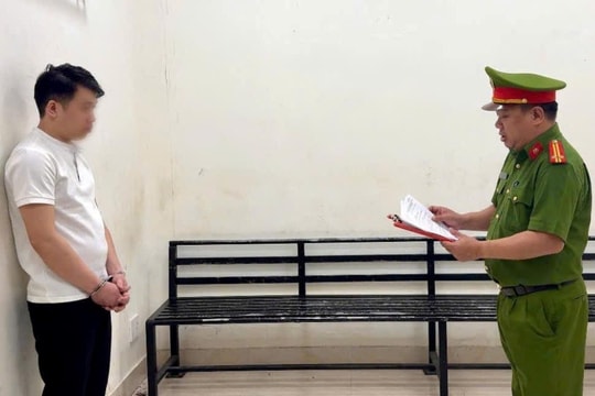 Mượn xe, vàng của người quen rồi đem cầm cố