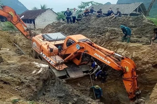 Sạt lở khi đào giếng, ba người tử vong