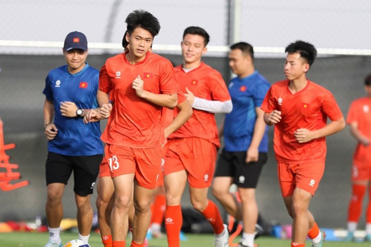 Thủ tướng Chính phủ gửi thư khen Huấn luyện viên và Đội tuyển bóng đá nam U17 quốc gia
