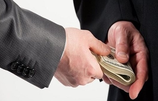 Chiếm đoạt tiền tỷ để đi thẩm mỹ viện giảm béo