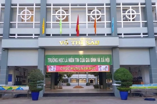 Hơn 20 học sinh trường Tiểu học đau bụng, nôn ói sau khi đi học về
