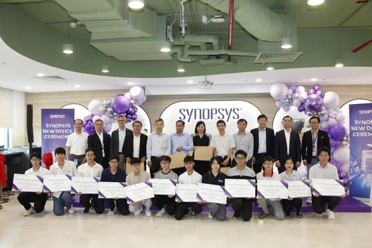 Synopsys công bố Học bổng thiết kế vi mạch đầu tiên tại Việt Nam