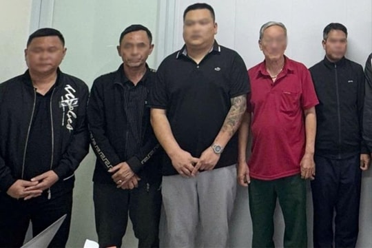 Bắt tạm giam một Giám đốc Công ty khai thác cát trái phép