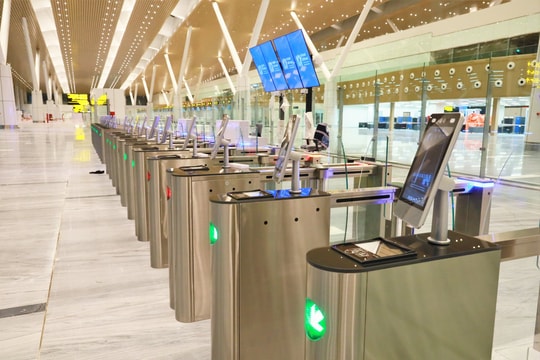 Diện mạo nhà ga T3 sân bay Tân Sơn Nhất trước ngày khai thác