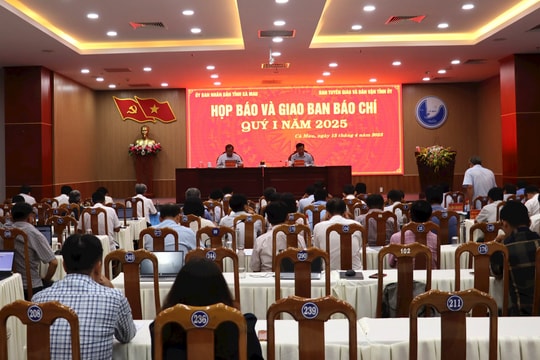 Cà Mau họp báo và giao ban báo chí quý I