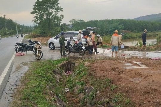 Sét đánh làm 7 người thương vong