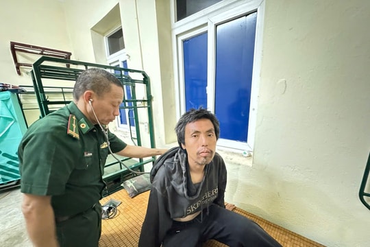 Kịp thời cứu nạn công dân Trung Quốc bị nước cuốn trên sông Ka Long