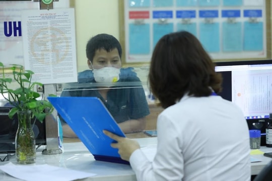 Định hướng chuyển công chức cấp huyện về xã sau sáp nhập