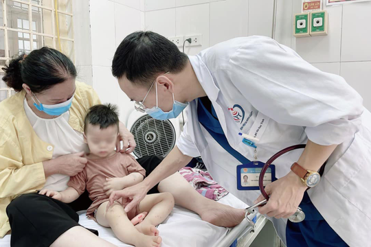 Hà Nội quyết liệt phòng, chống bệnh sởi và tay chân miệng