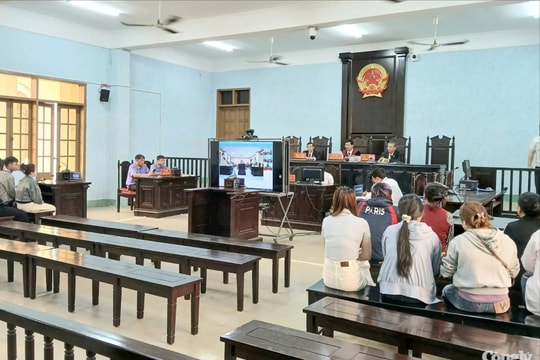 Lừa bán 8 người sang khu vực Tam Giác Vàng