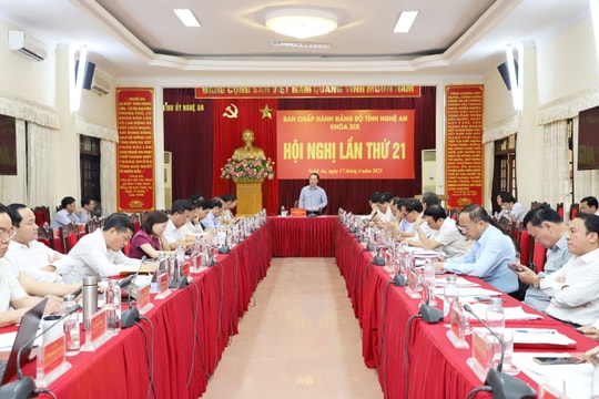 Hội nghị lần thứ 21 Ban Chấp hành Đảng bộ tỉnh Nghệ An khóa XIX