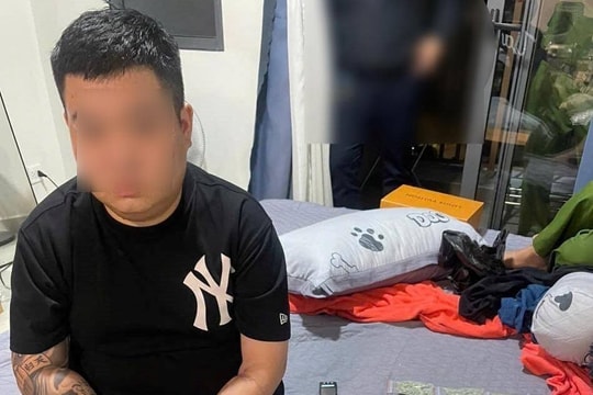 Bóc gỡ đường dây mua bán 1 kg ma túy